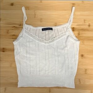 Brandy Melville One size fits XS or Small Women’s White Lace Trim Camisole Top